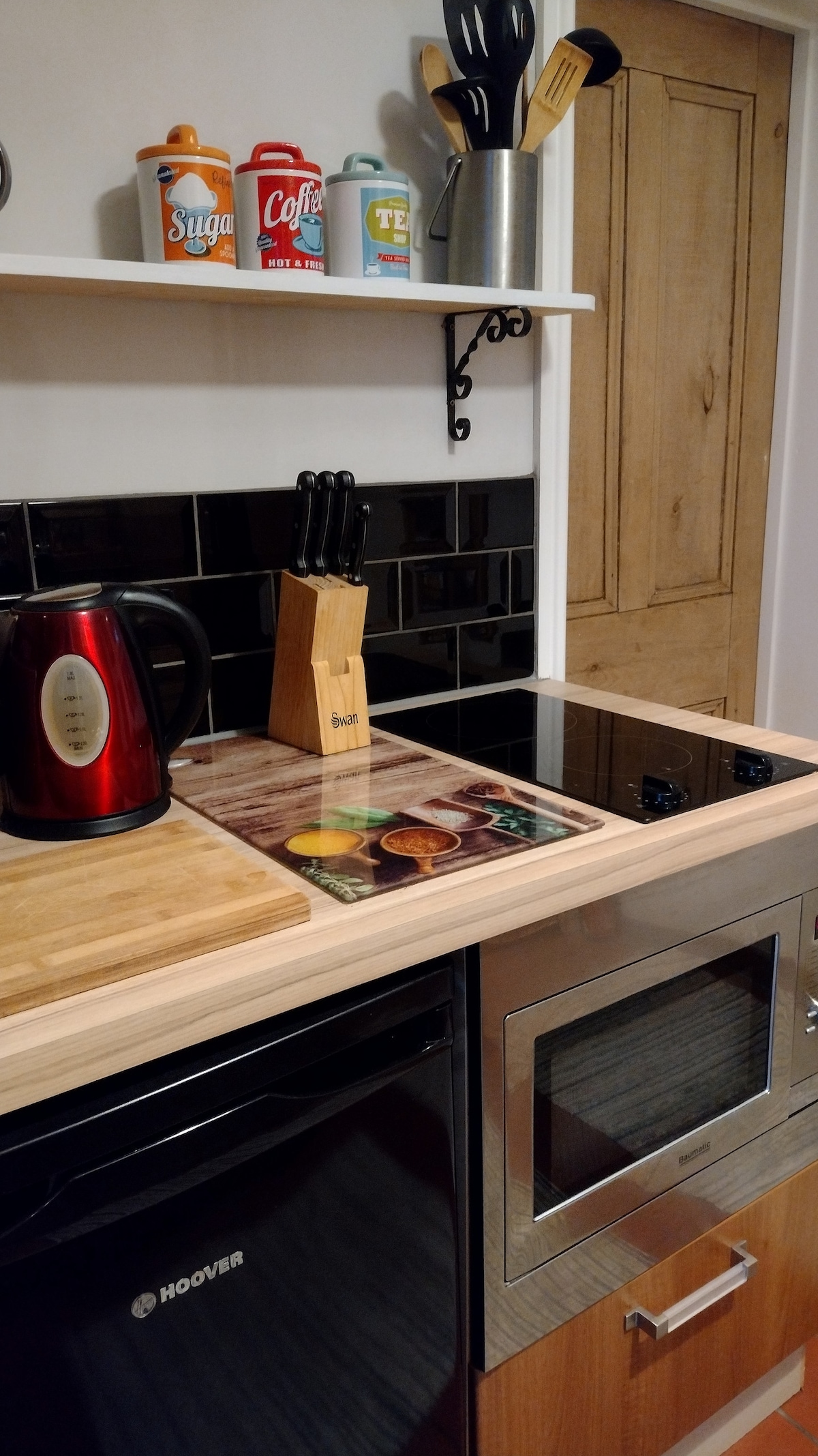 Successful Airbnb property: The Cabin:Amazing Views, Cosy Netflix Garden in Hebden Royd