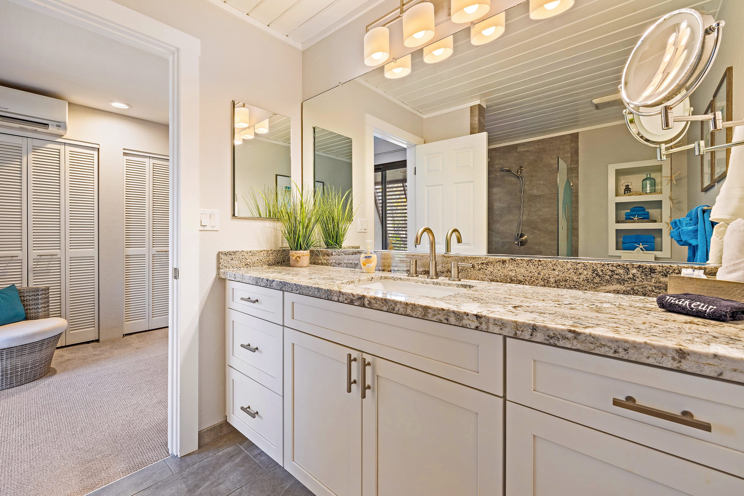 Condo in Kihei · ★4.94 · 2 bedrooms · 3 beds · 2 private baths - Image 20