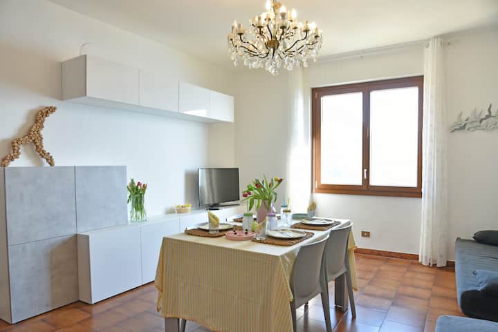 Apartment With View Of Lago Di Como Near Menaggio - Menaggio