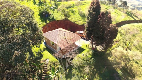 Anúncio popular: Winter Cabin in the Mountains - Optional ATV em Córrego Do Bom Jesus