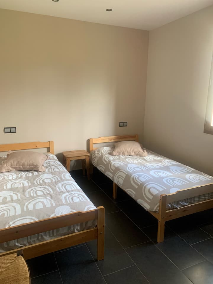 غرفة النوم 1