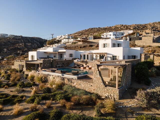 Ocean whisper villa with amazing view gallery image 3