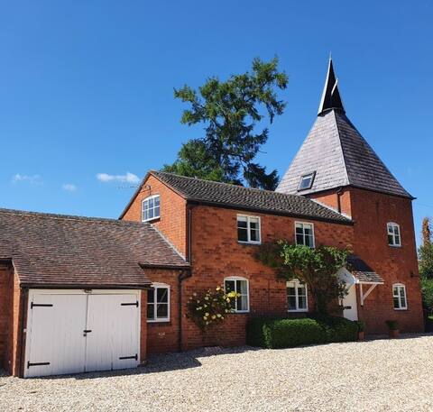 Exceptional 3 Bed Cottage in Ledbury Herefordshire