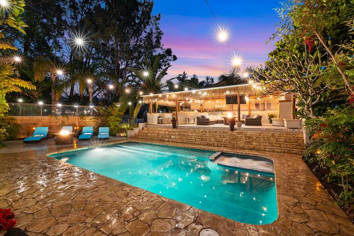 PB/LJ Beach Oasis heated Pool & Spa- Sleeps 20 gallery image 2