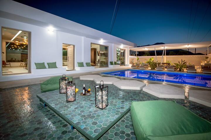 Villa Gaia Green-Adults only gallery image 2