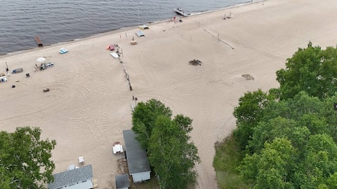 Le Cocotier | Private Beach | Lac-Saint-Jean