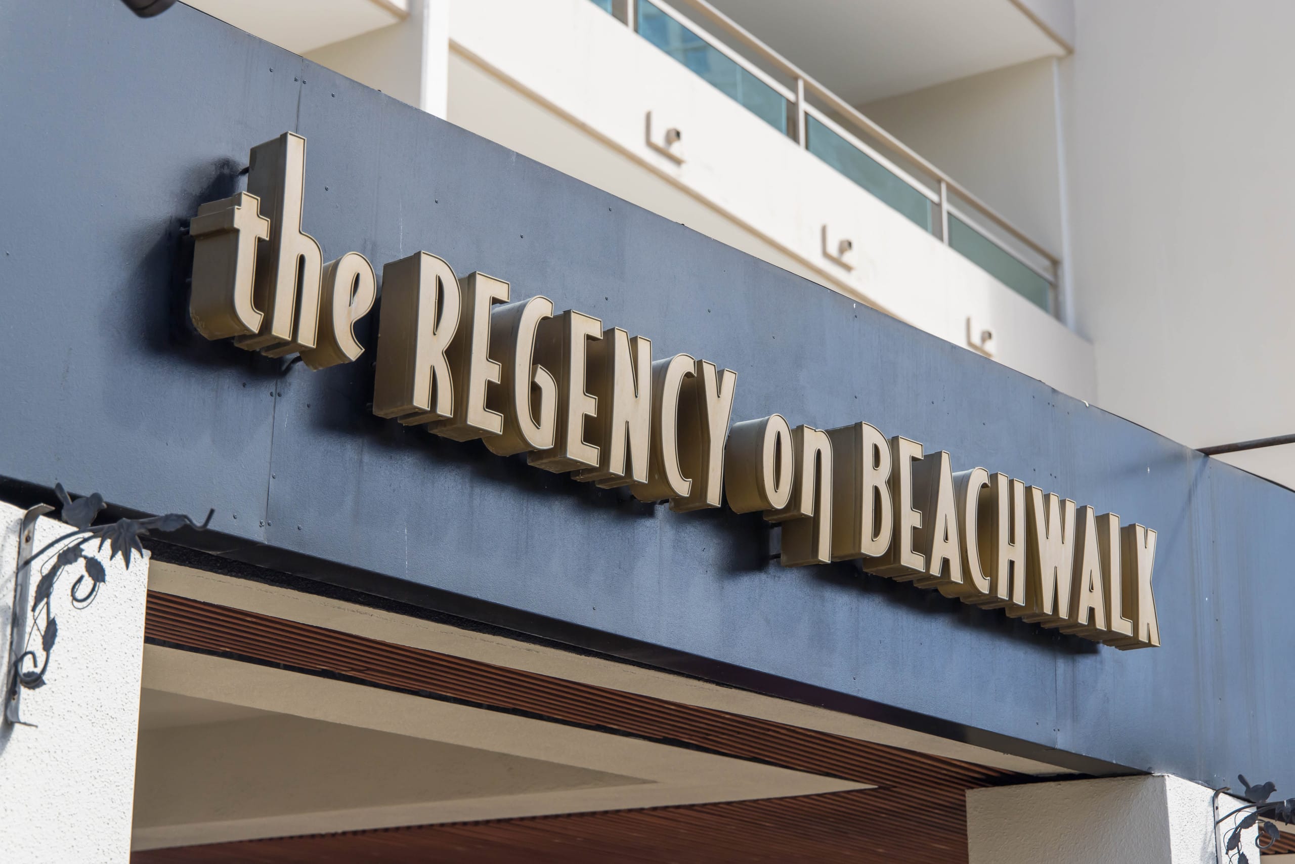 Regency Waikiki City Vw 2B Never-end summer deal! - Image 16