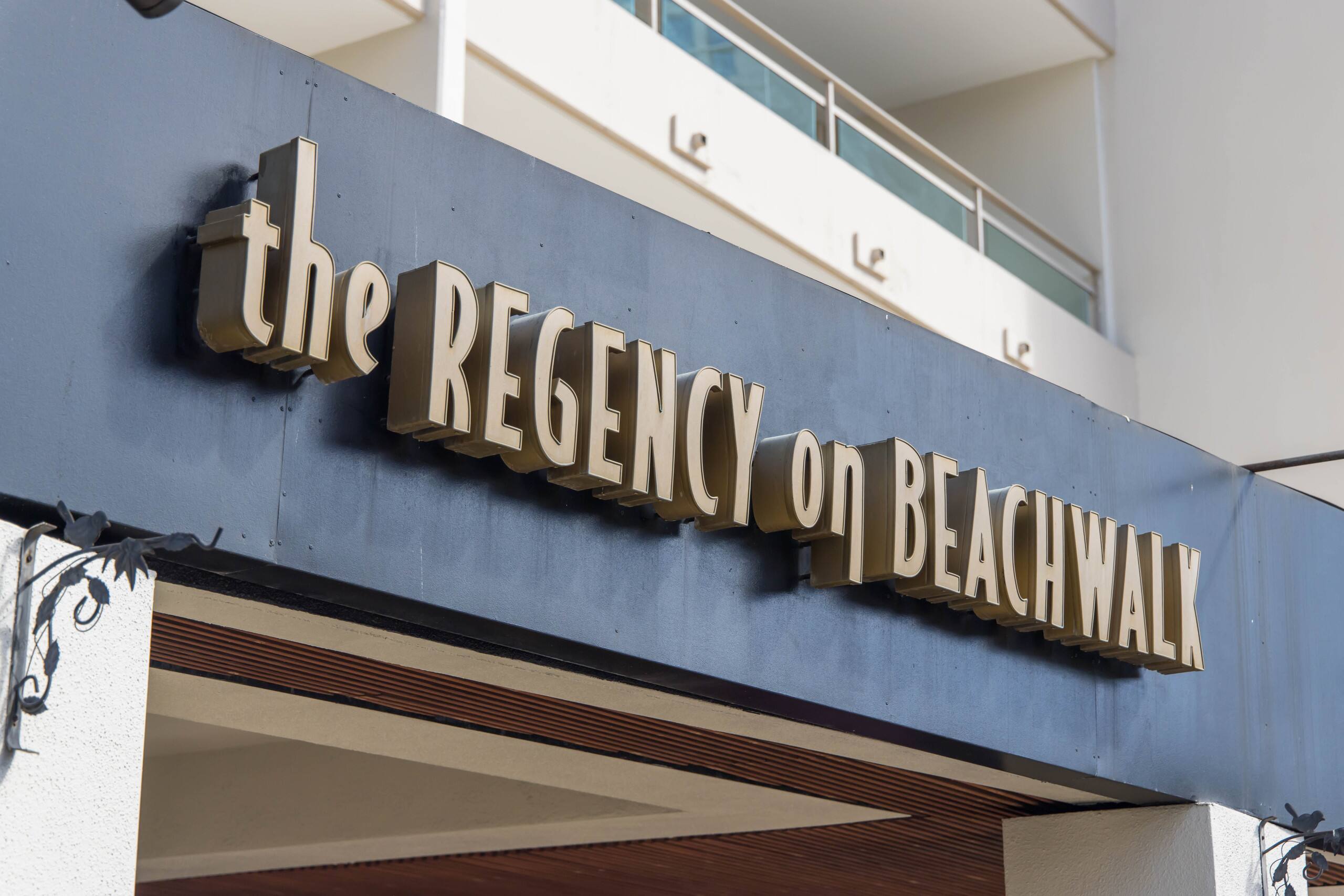 Regency Waikiki Prt Ocn Vw Never end summer deal! - Image 26