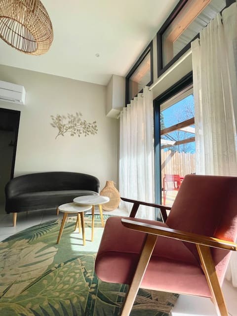 4-star eco-lodge for 2–4 people