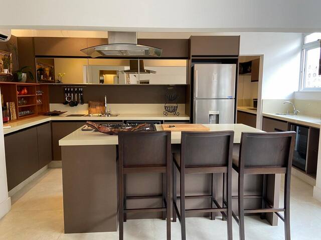 Amazing Leblon 2 gallery image 3