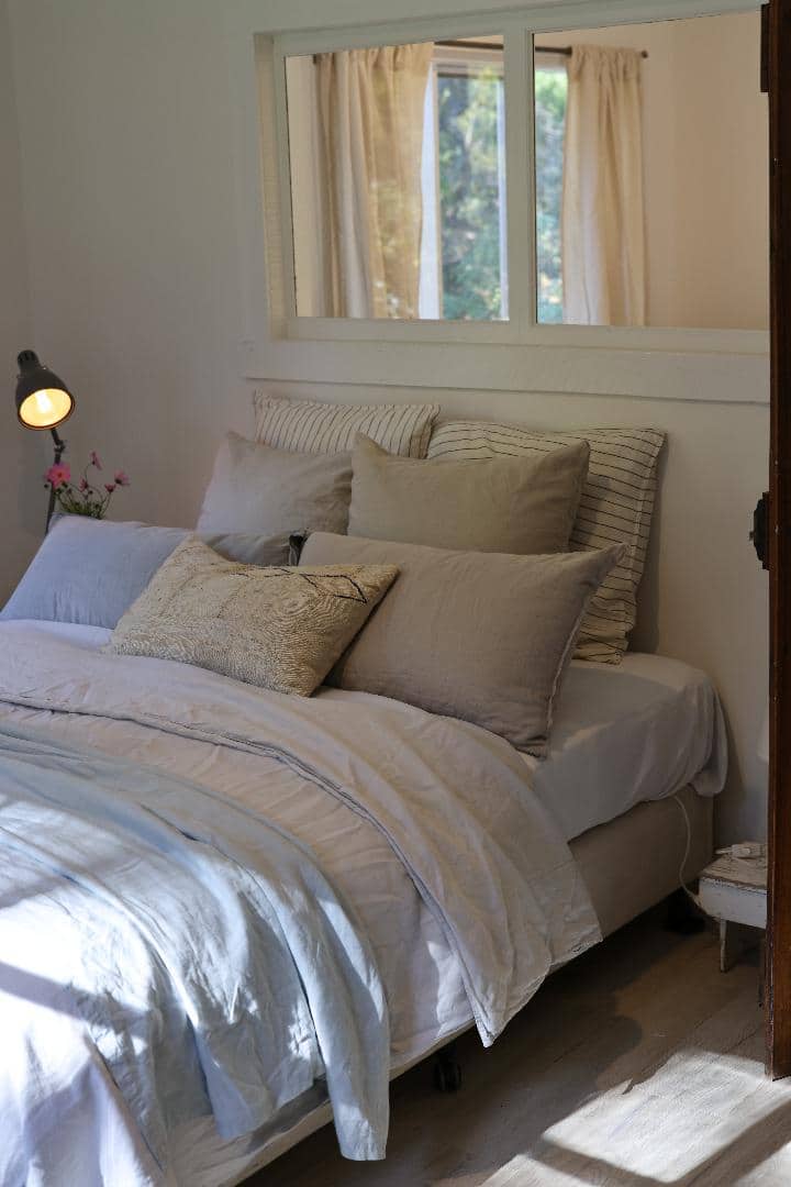 საძინებელი 1