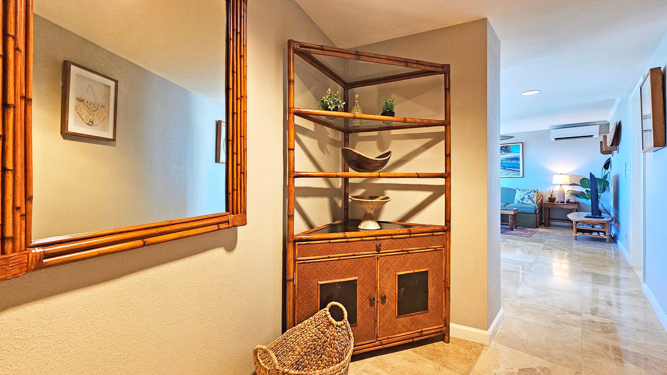 Condo in Honolulu · ★4.96 · 1 bedroom · 1 bed · 1 private bath - Image 7