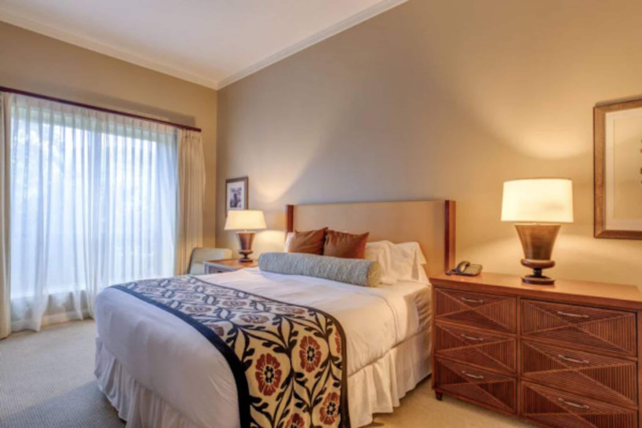 Condo in Lahaina · ★4.57 · 1 bedroom · 1 bed · 1 bath - Image 10