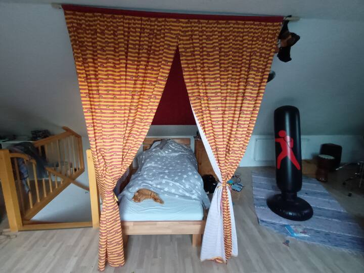 საძინებელი 4