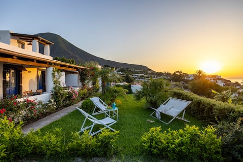 Villa Beatrice, stunning view on the sea