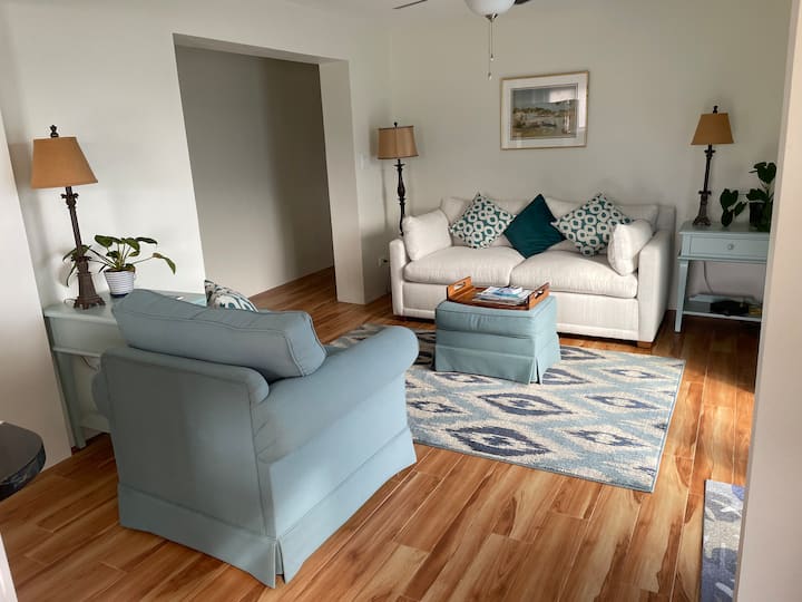 Spectacular One Bedroom. A Must See. - Bermuda