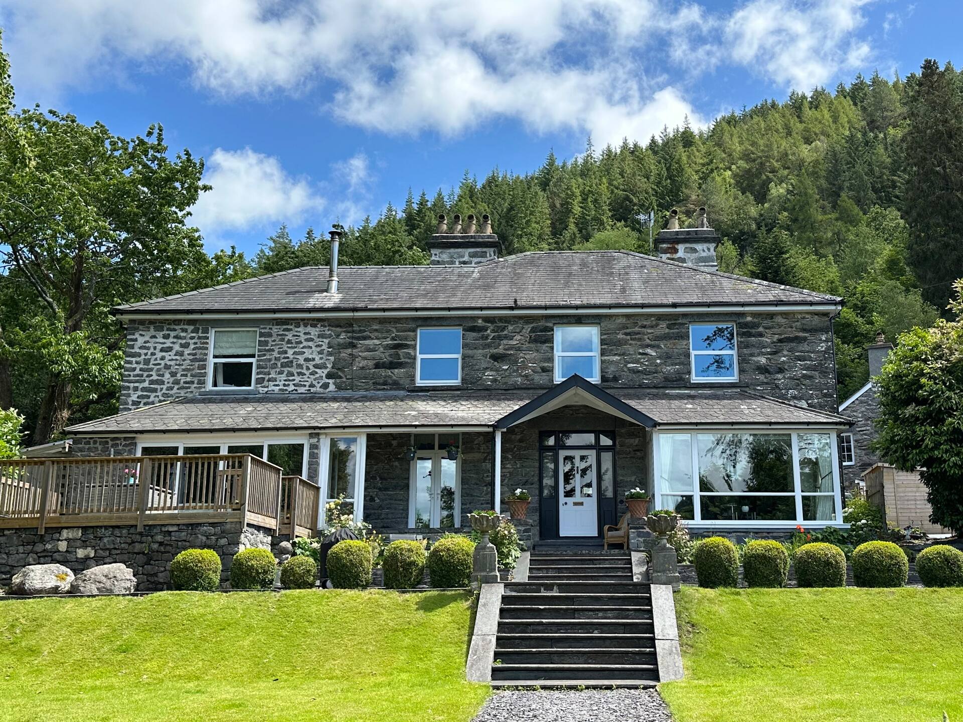 Tyn Y Fron 6 bedroom house in Betws-y-Coed Snowdonia
