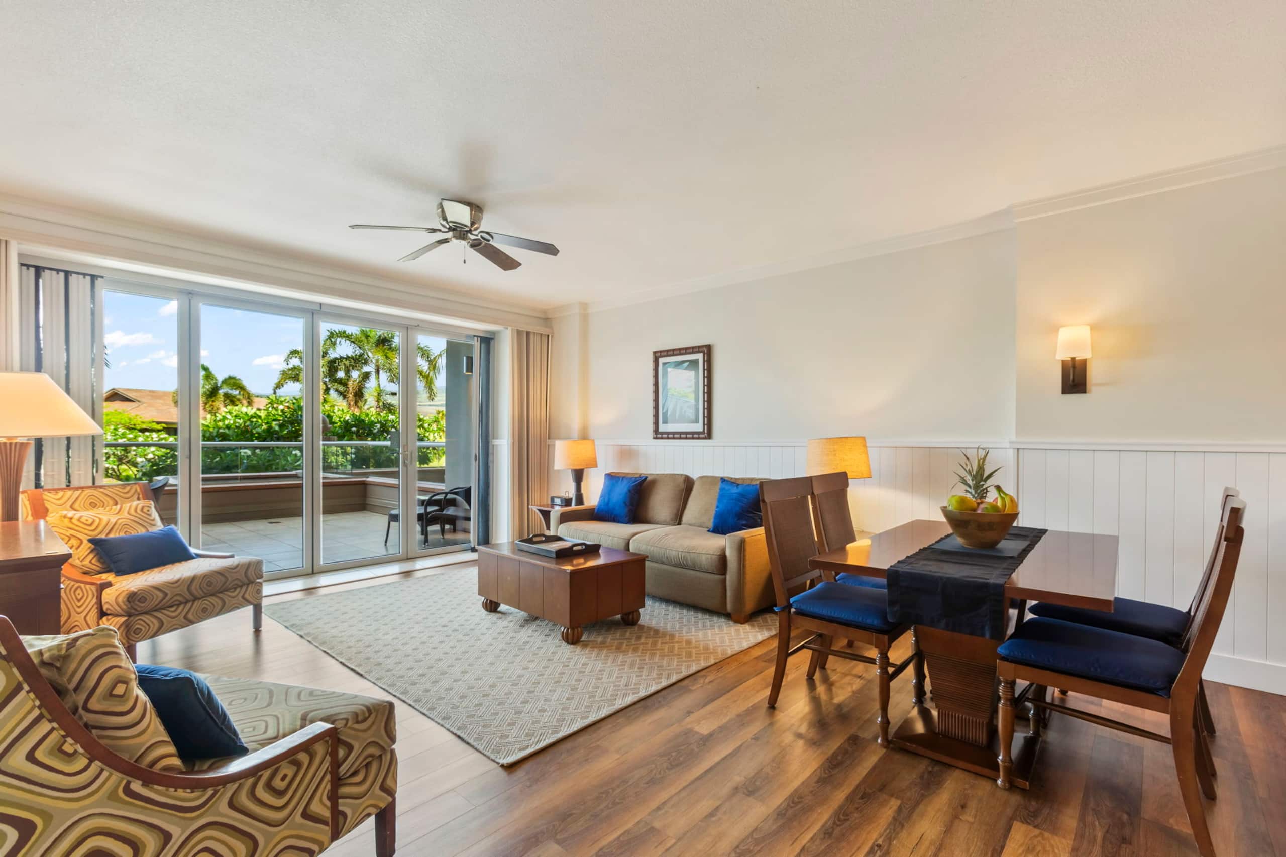 Condo in Lahaina · ★4.71 · 1 bedroom · 2 beds · 1 bath - Image 3