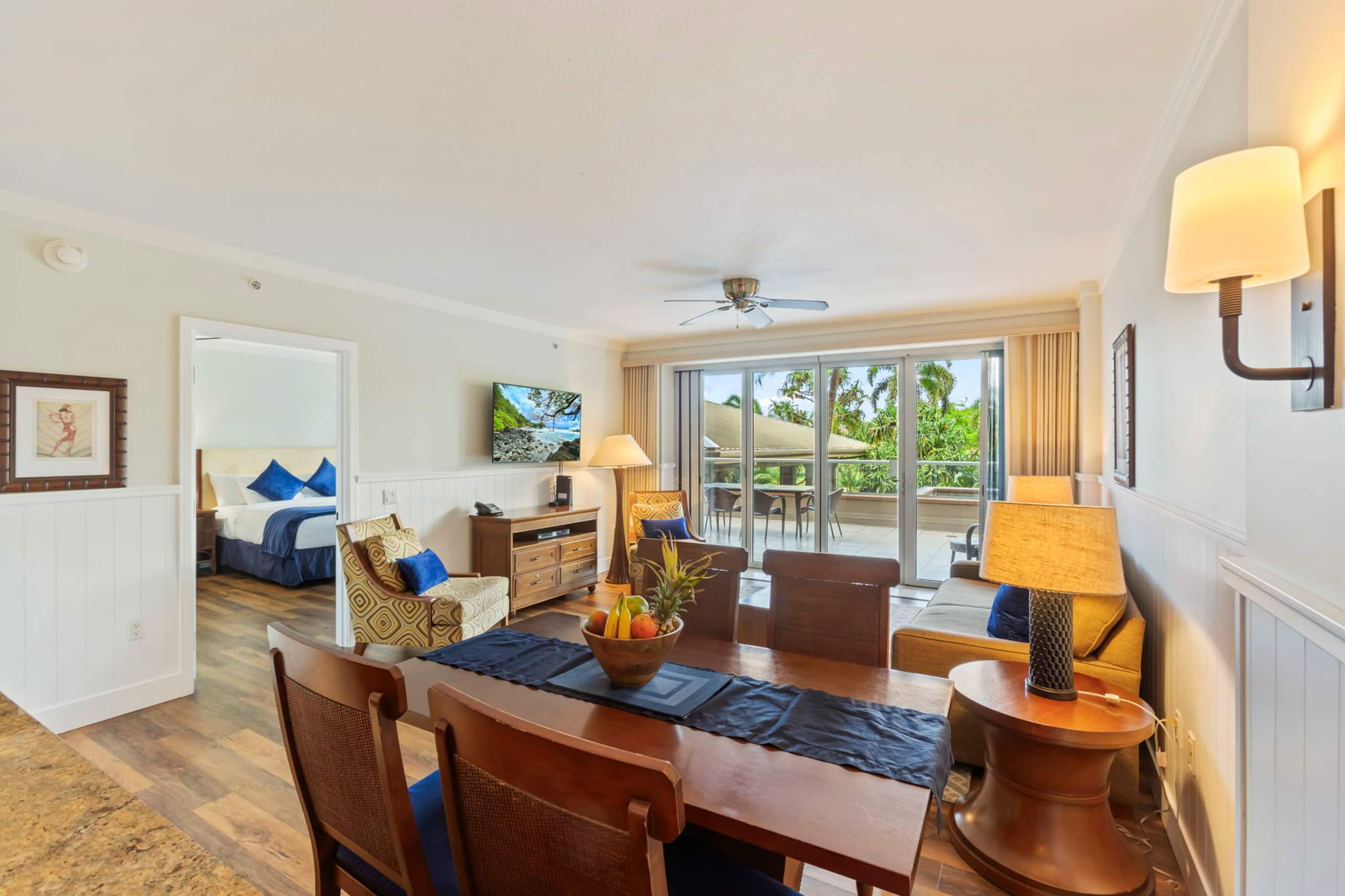 Condo in Lahaina · ★4.71 · 1 bedroom · 2 beds · 1 bath - Image 17