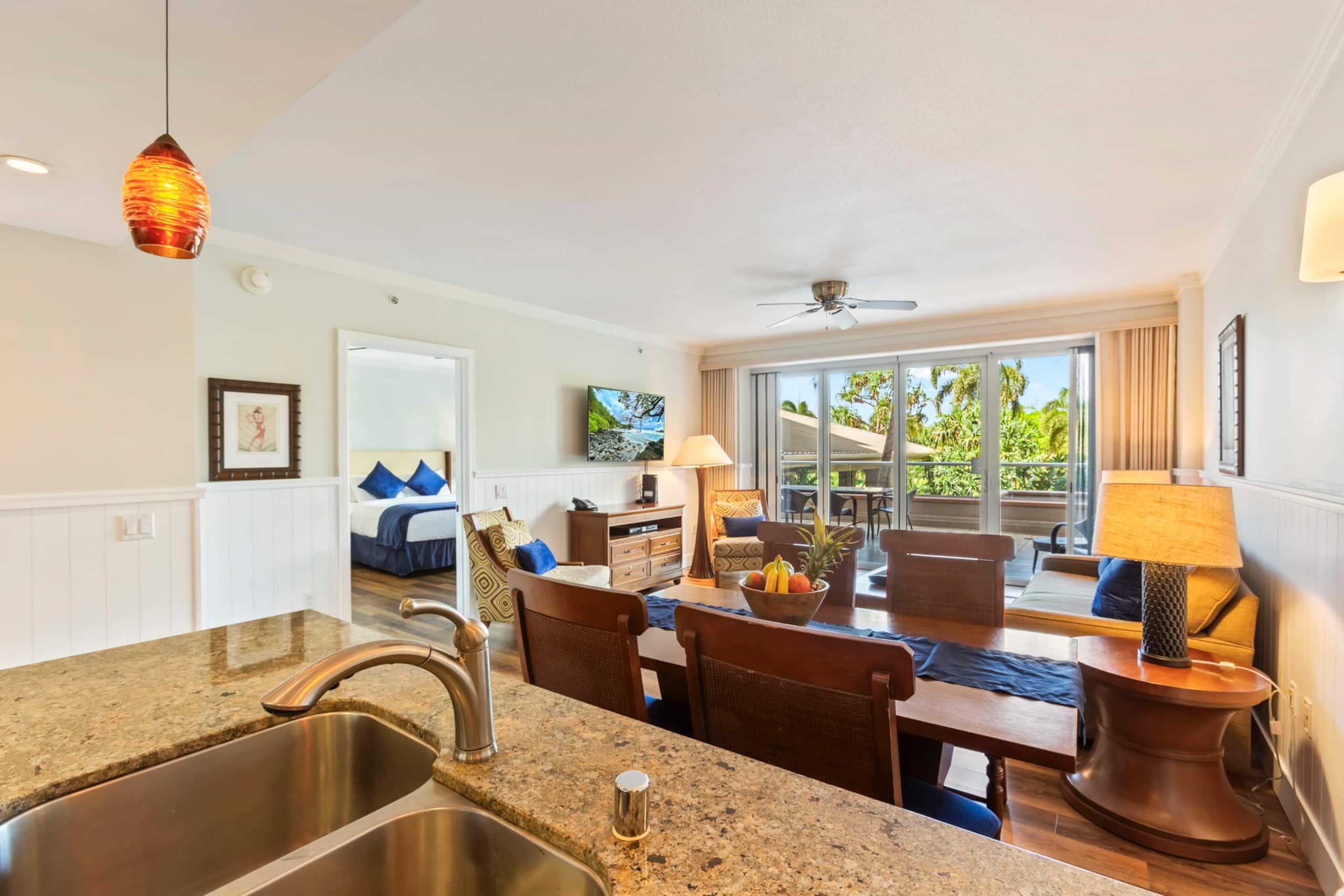 Condo in Lahaina · ★4.71 · 1 bedroom · 2 beds · 1 bath - Image 7