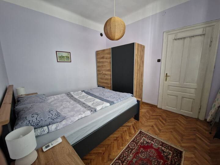 Spavaća soba 1