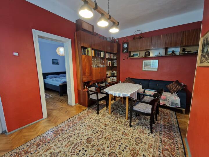 Central House With A Yard, Not Far From The Beach - Burgas