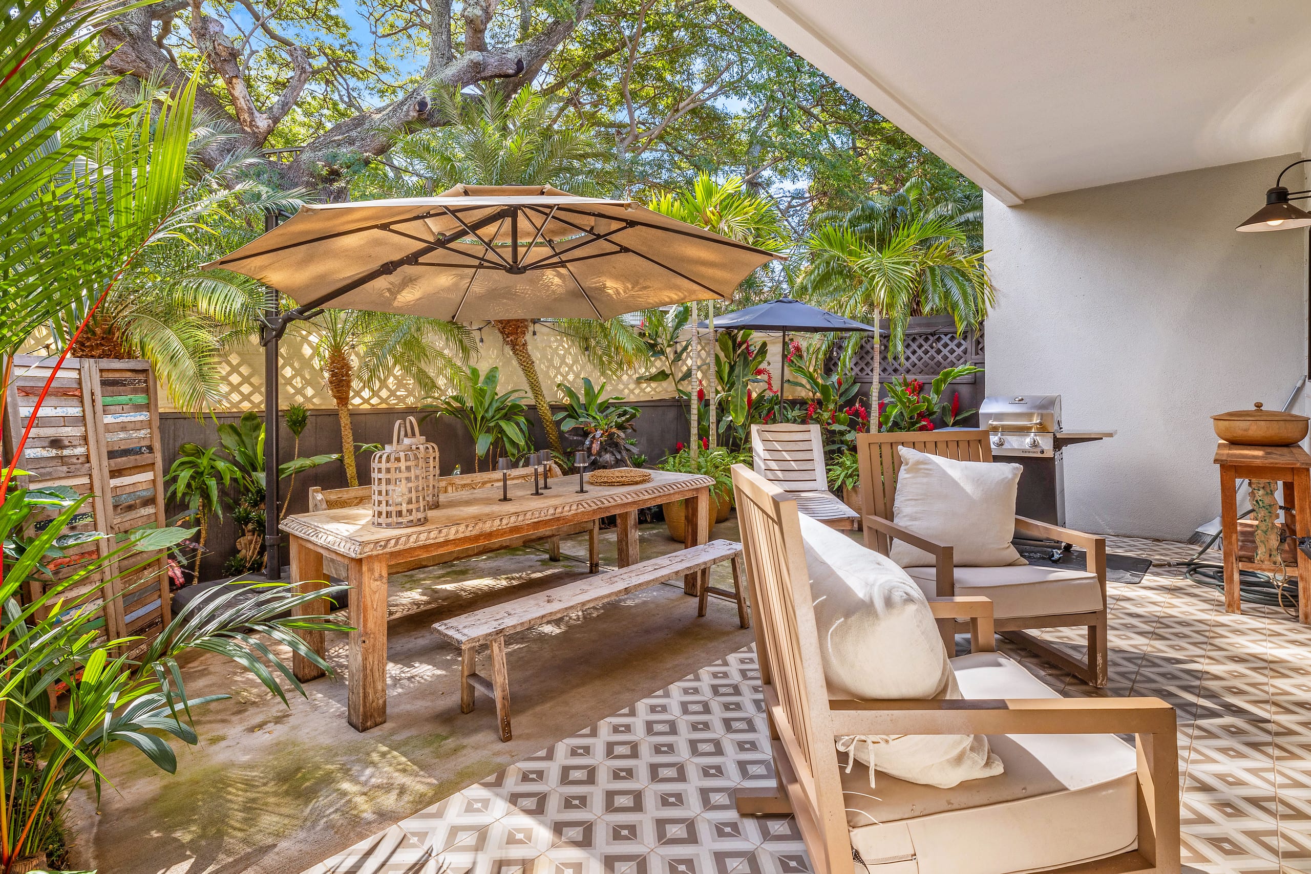 Townhouse in Lahaina · ★4.93 · 3 bedrooms · 3 beds · 2.5 baths - Image 29
