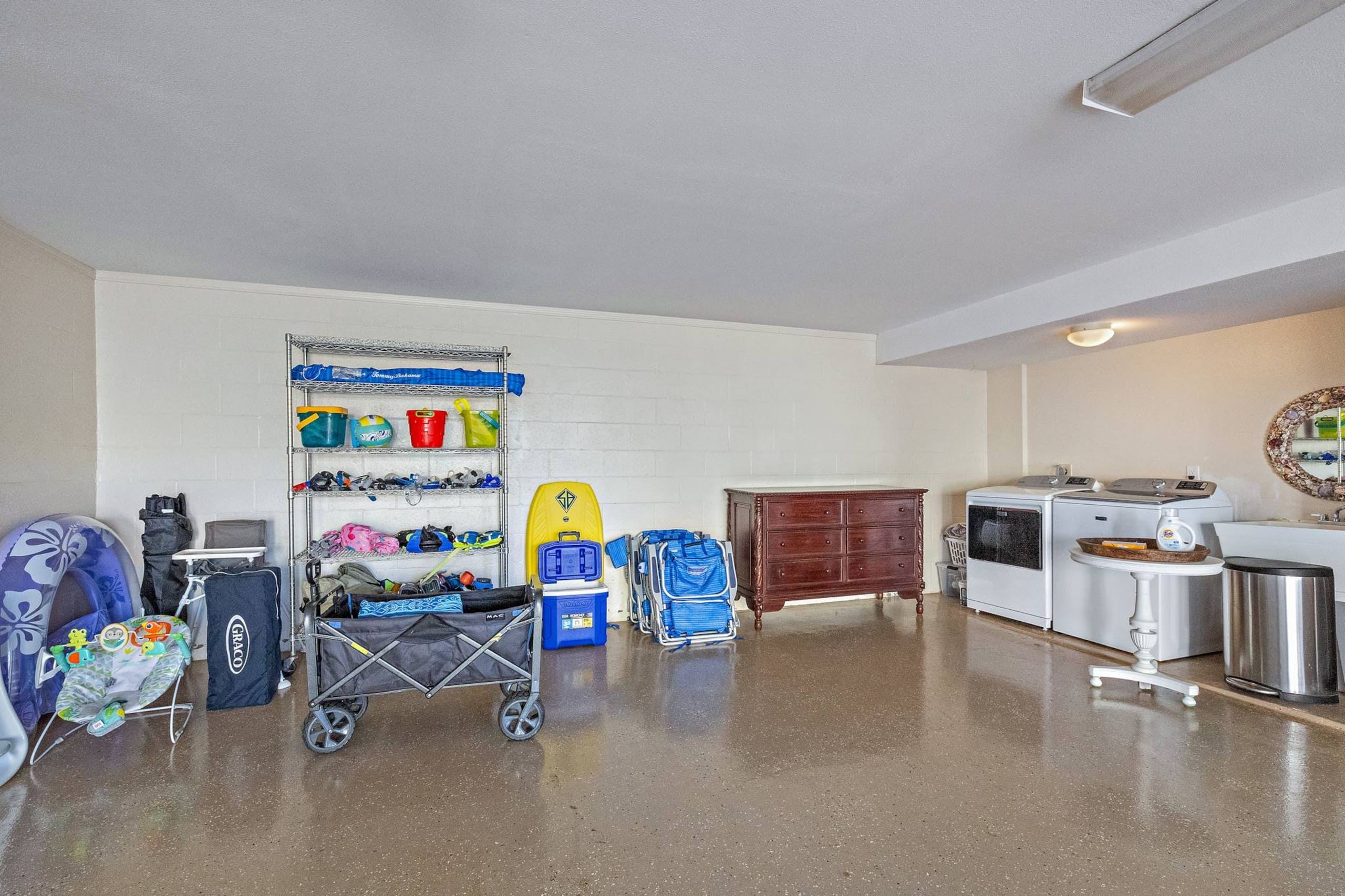 Townhouse in Lahaina · ★4.93 · 3 bedrooms · 3 beds · 2.5 baths - Image 35