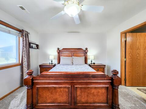 Cheerful 2-bedroom home!