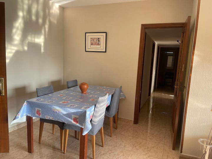 25' From Barcelona, Check In 13/20, You'll Need Id - Rubí