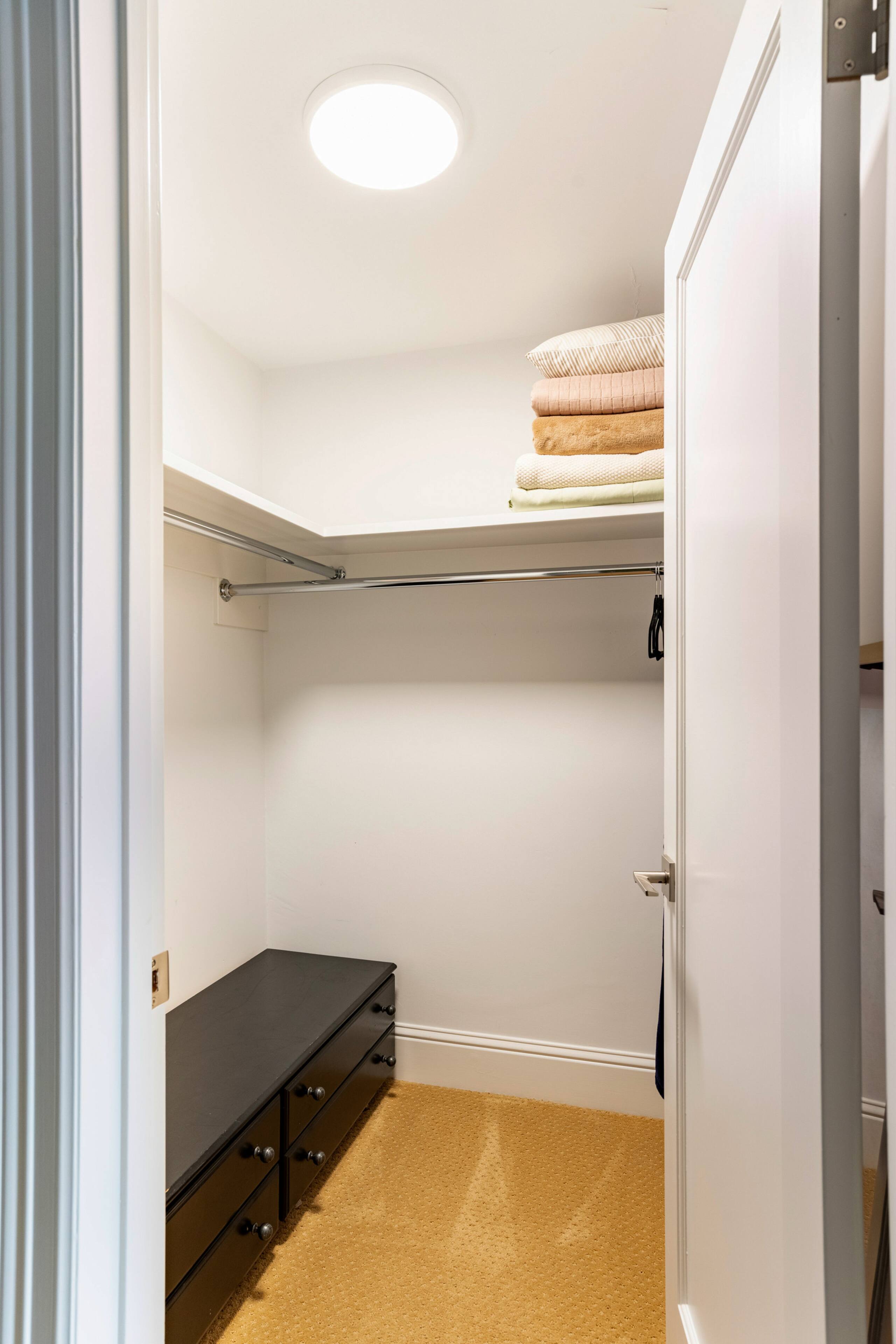 Home in San Francisco · ★4.9 · 3 bedrooms · 3 beds · 2.5 baths - Image 32