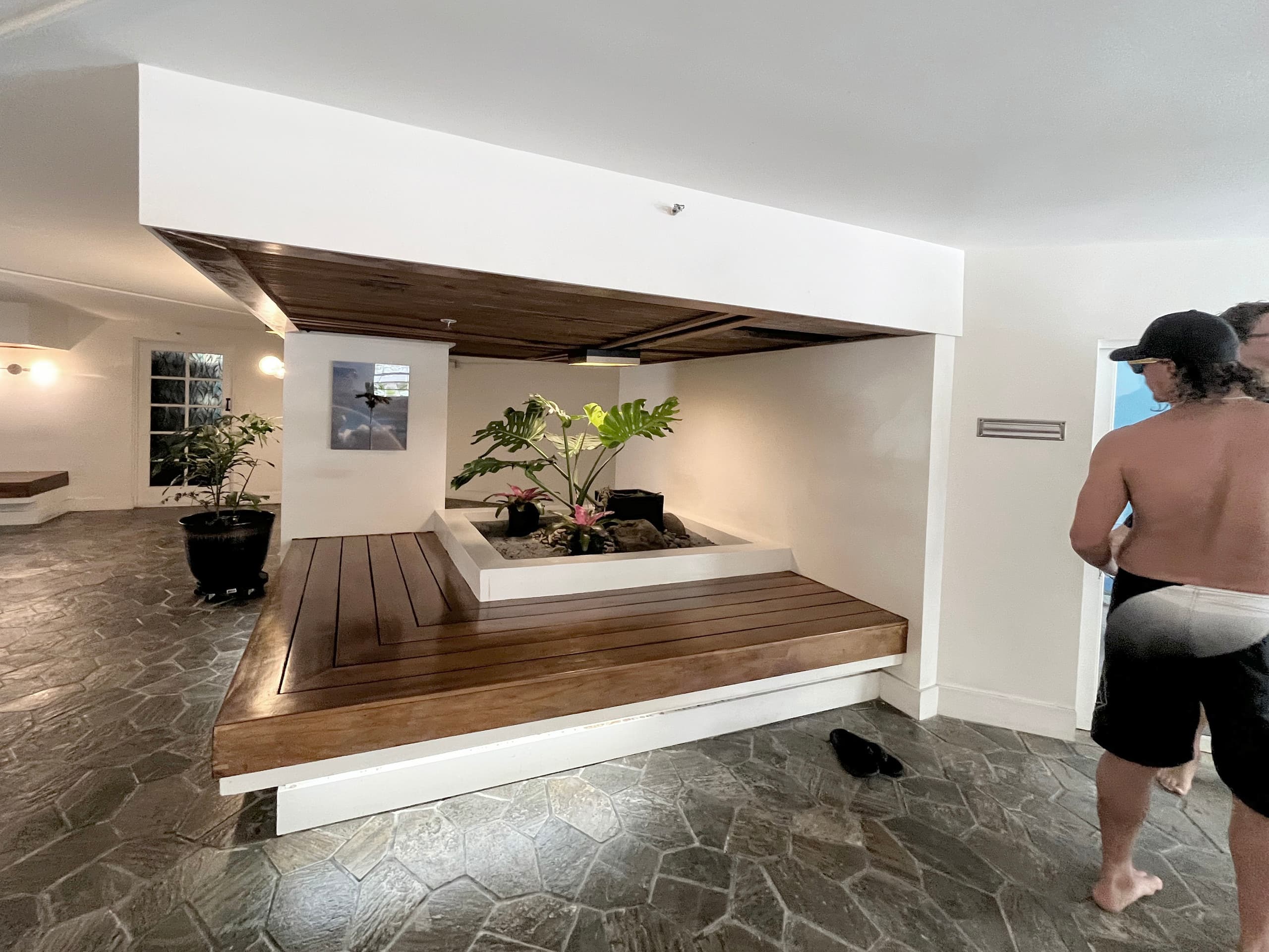 Condo in Honolulu · ★4.77 · Studio · 1 bed · 1 shared bath - Image 20