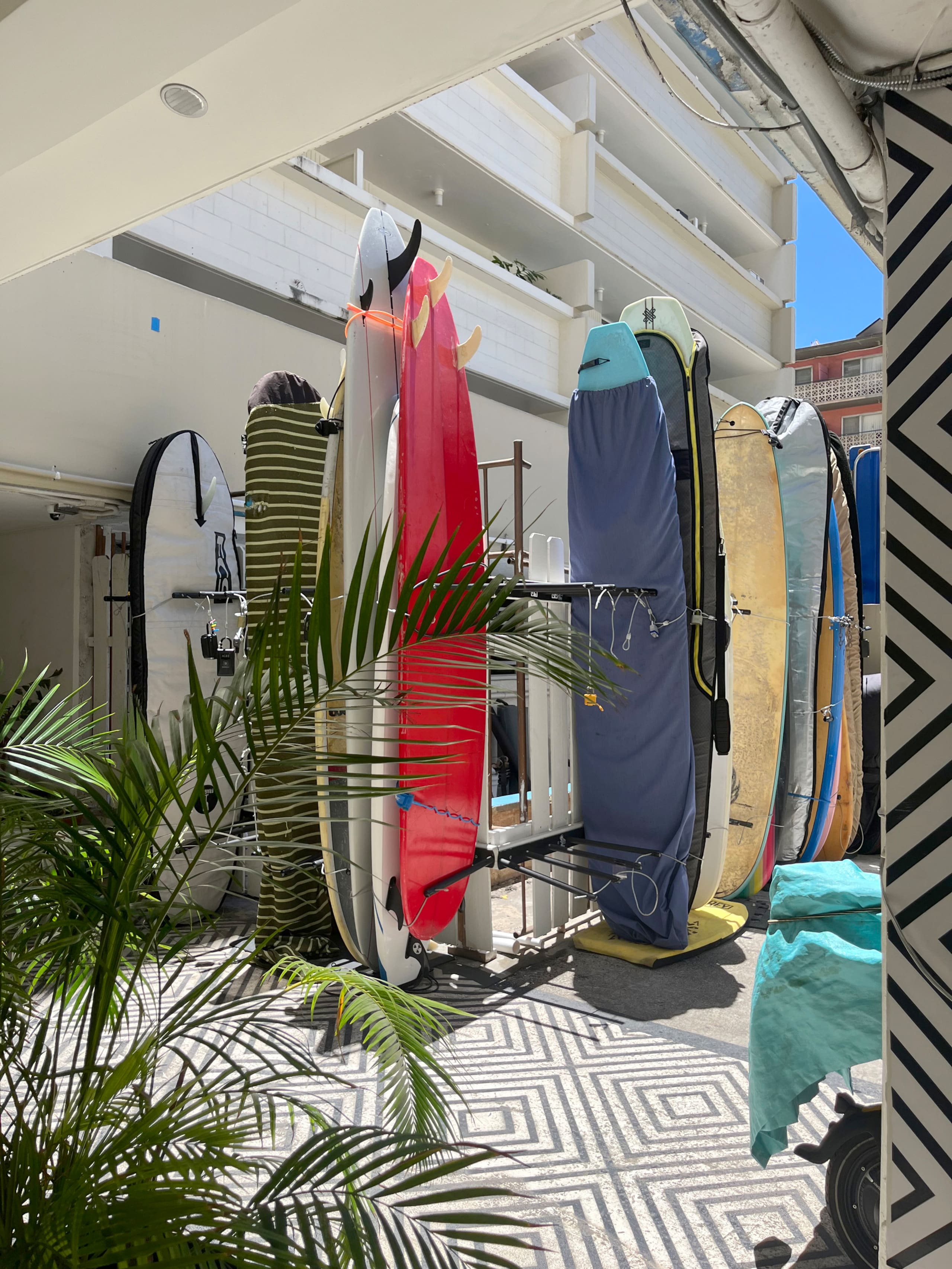 Condo in Honolulu · ★4.77 · Studio · 1 bed · 1 shared bath - Image 26