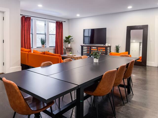 (DR79) Spacious Home, Near City, w/d Roof Deck! gallery image 4