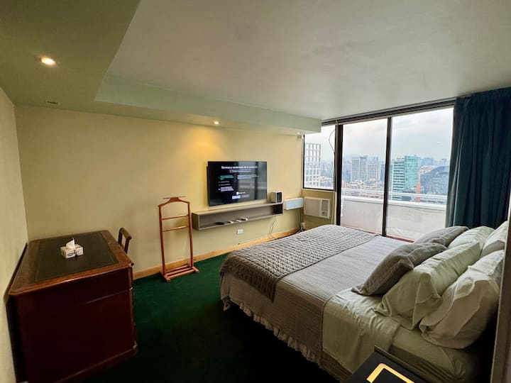 cama principal con cama super king 