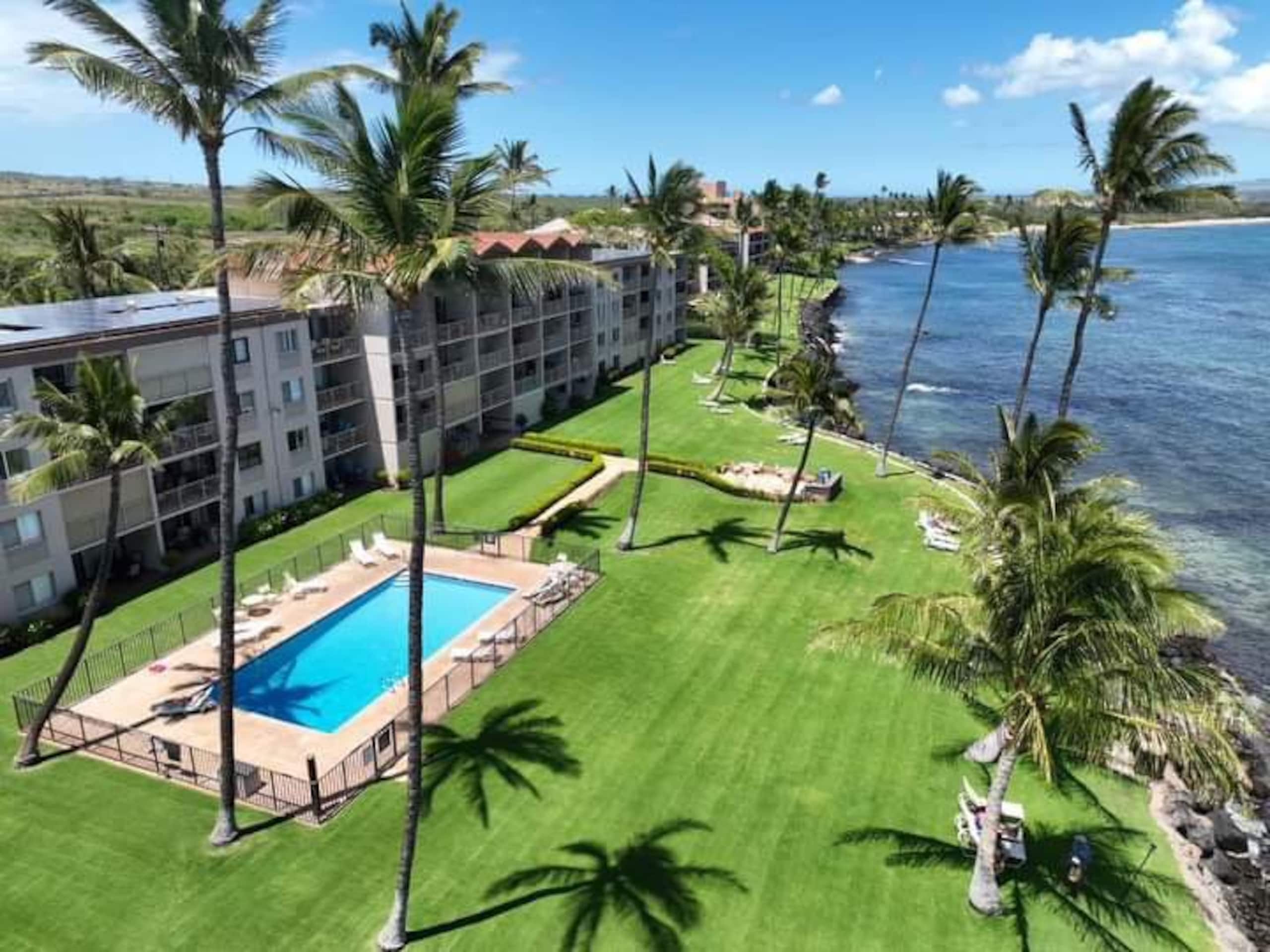Condo in Wailuku · ★5.0 · 2 bedrooms · 3 beds · 2 baths - Image 48
