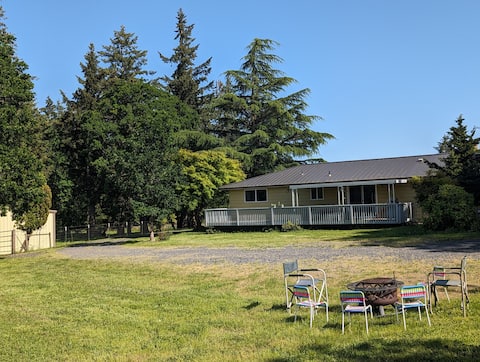 3 Bedroom Ranch Style Home in the Quiet Country