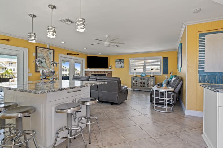 The Gulf Breeze - Direct Access To Gulf - Hernando Beach, FL