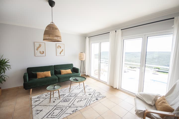 Arrifana Hideaway - Beautiful Seaview Apartment - Aljezur