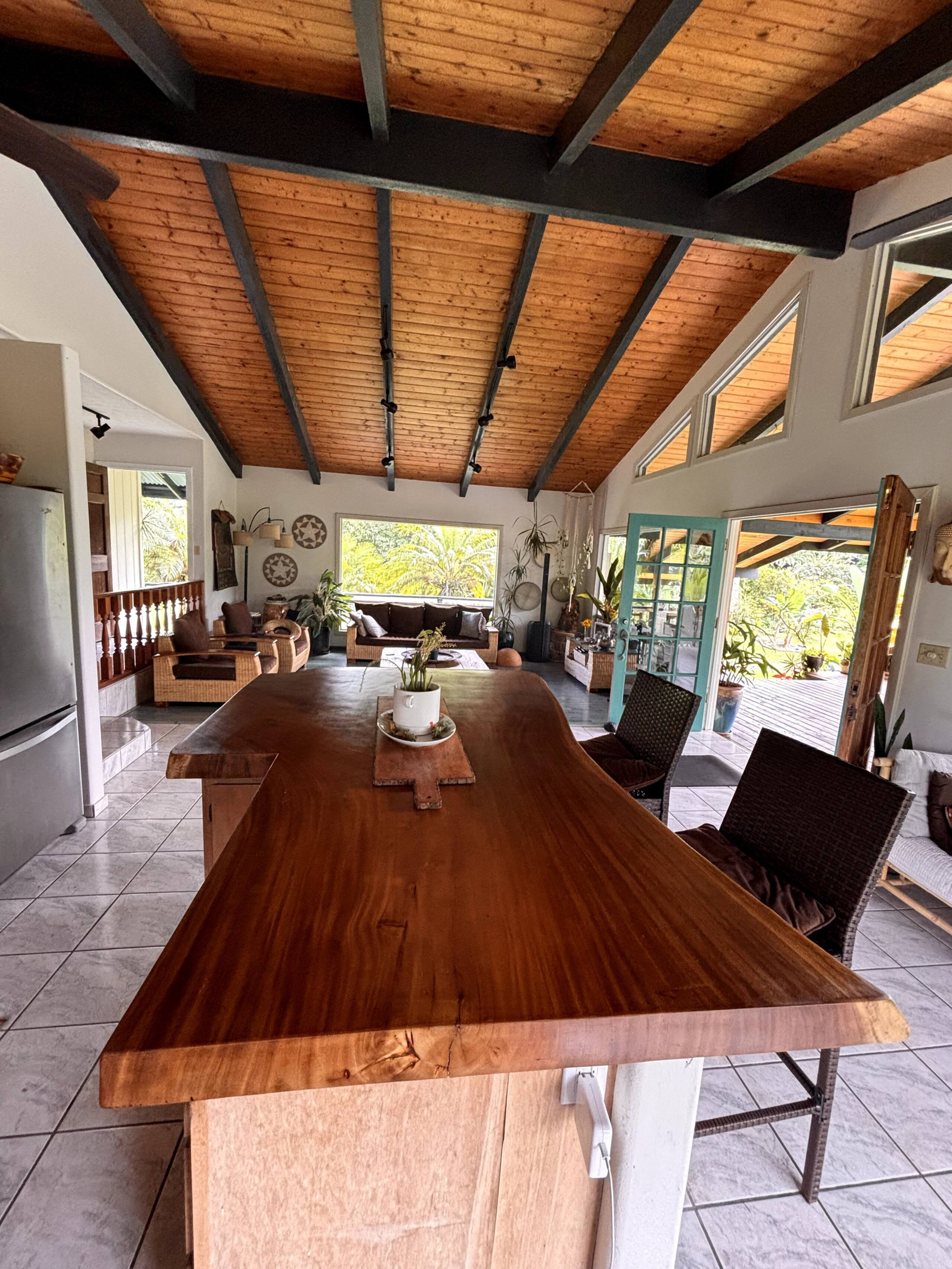 Home in Keaau · ★4.94 · 4 bedrooms · 3 beds · 2 shared baths - Image 10