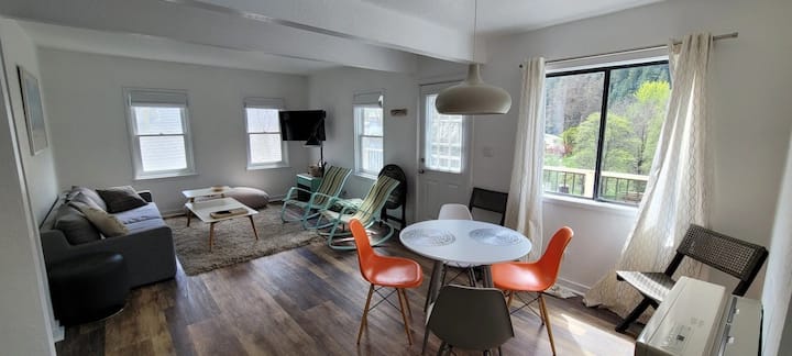 River Loft In Picturesque Downieville, California - Downieville, CA
