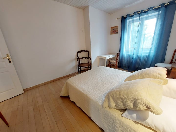 საძინებელი 1