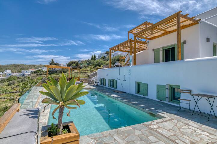 Lefkes View Villa gallery image 2