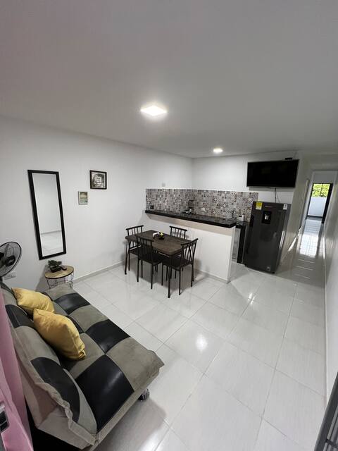 Beautiful apartment with  services included