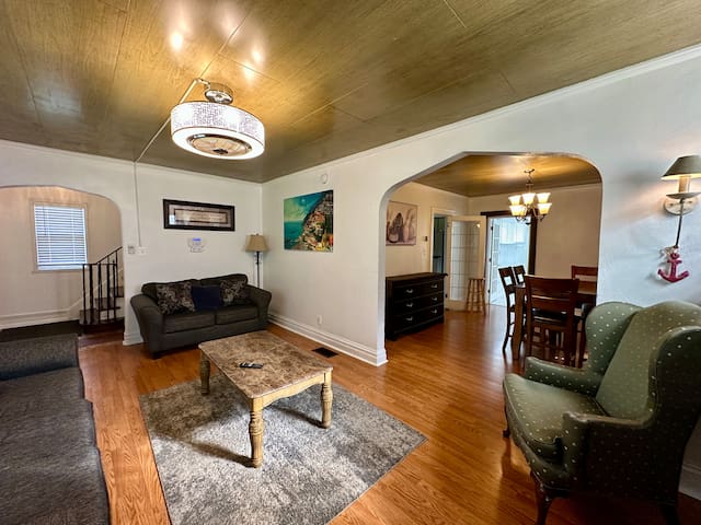 Happy Humble Home managed Airbnb listing 2