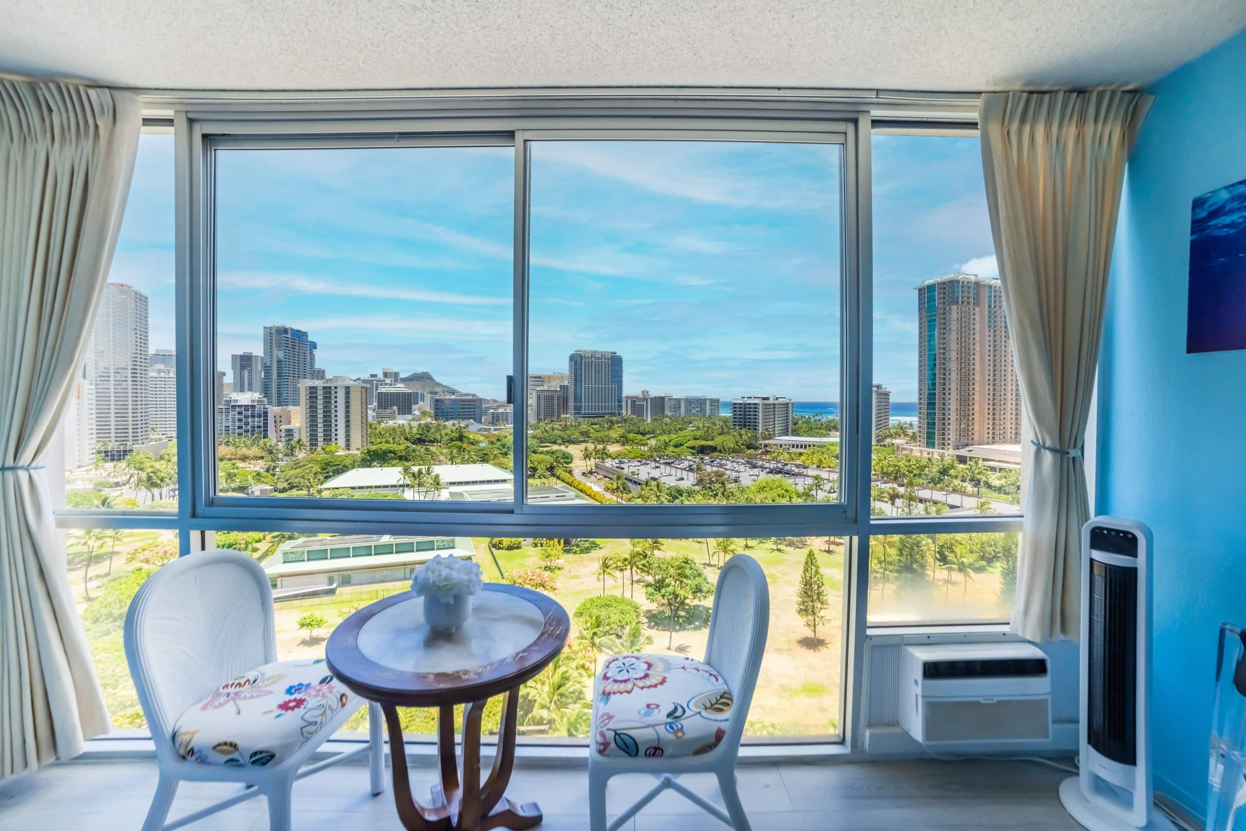 Condo in Honolulu · ★4.68 · 1 bedroom · 1 bed · 1 private bath - Image 9