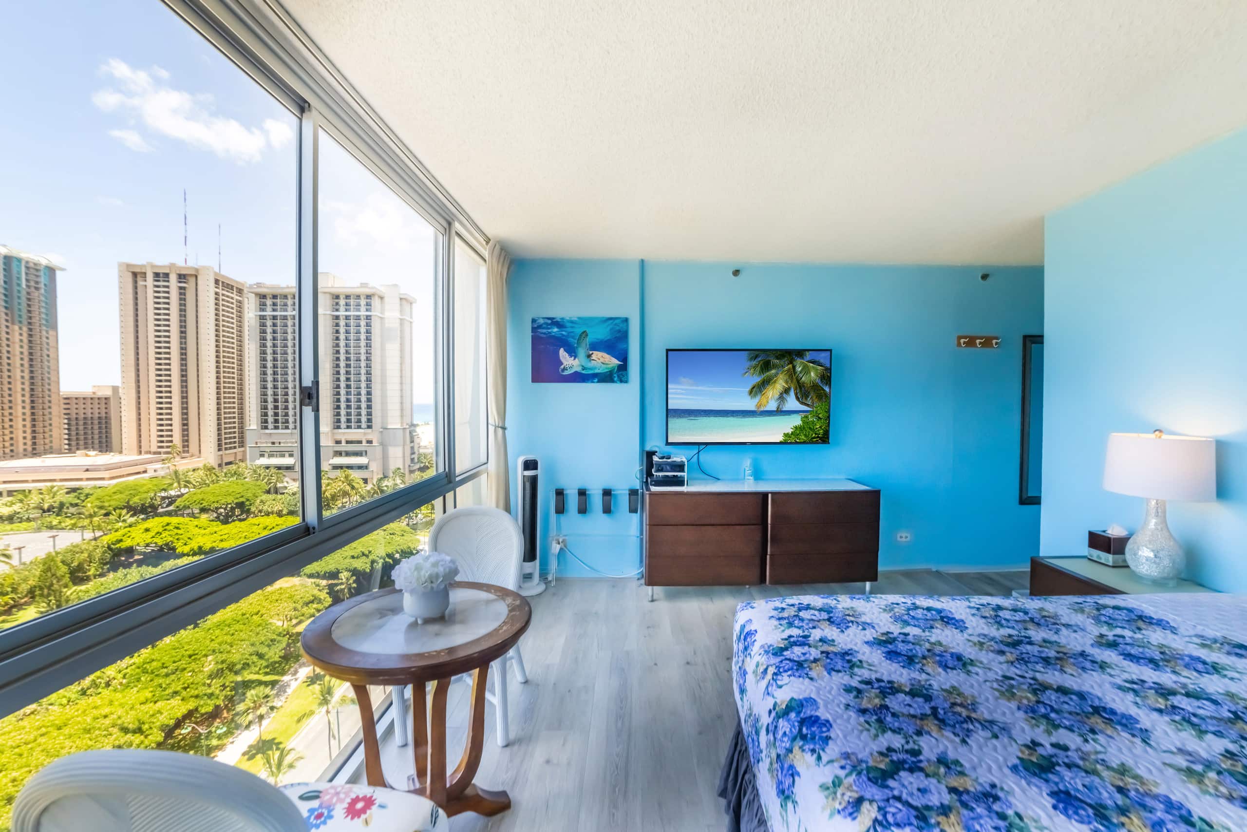 Condo in Honolulu · ★4.68 · 1 bedroom · 1 bed · 1 private bath - Image 7