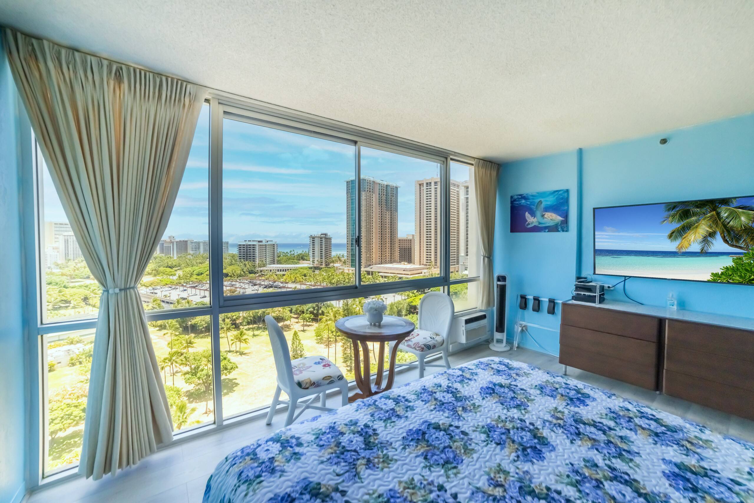 Condo in Honolulu · ★4.68 · 1 bedroom · 1 bed · 1 private bath - Image 8