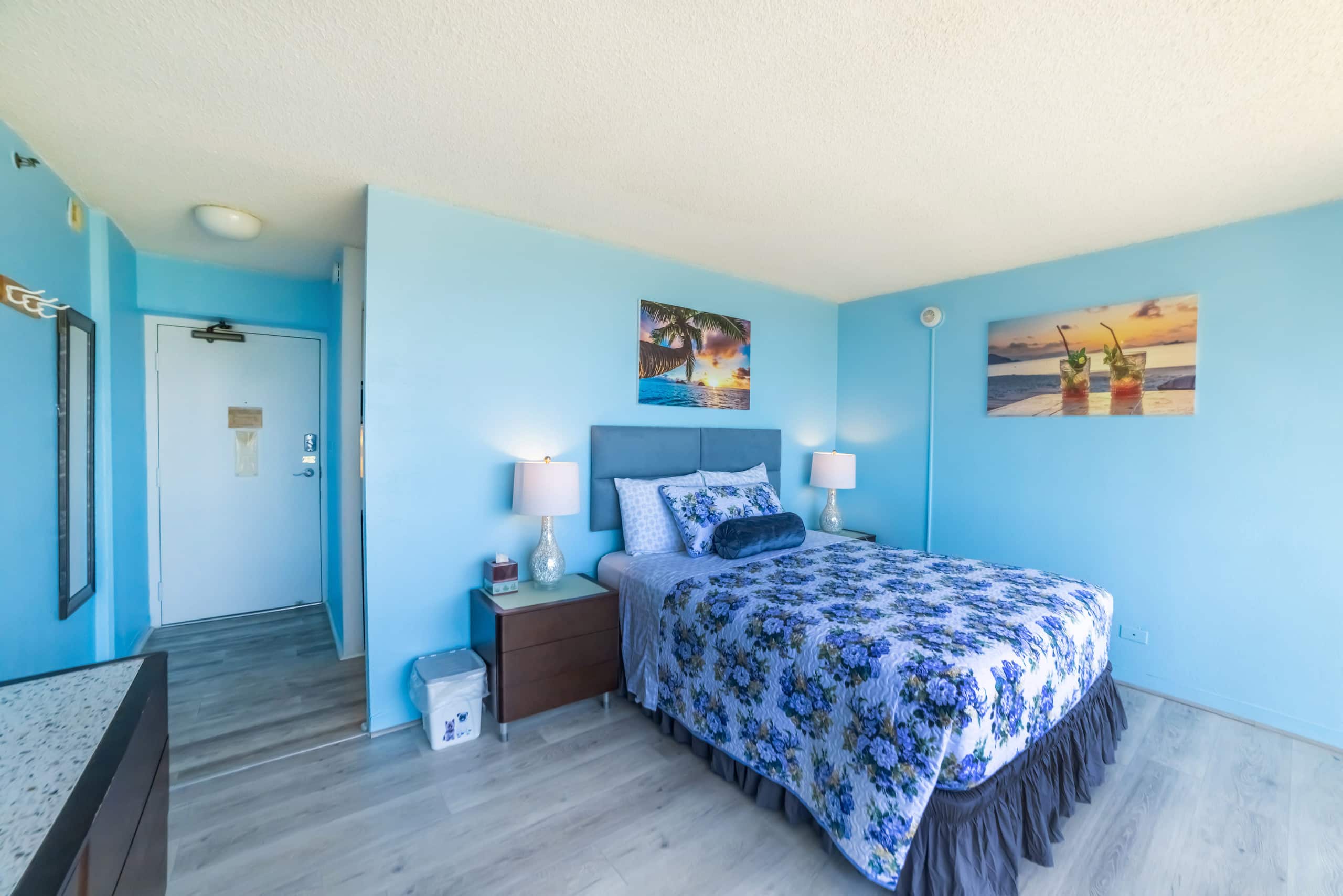 Condo in Honolulu · ★4.68 · 1 bedroom · 1 bed · 1 private bath - Image 6