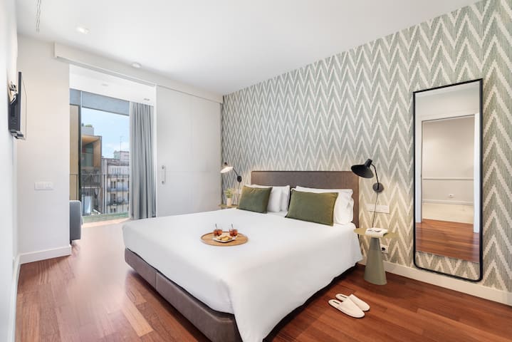 Apartamento 2 dormitorios, Paseo de Gracia gallery image 2